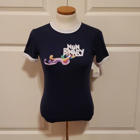 𝅺BP Womens Non-Binary LGBTQ Pride Short Sleeve‎ Graphic T-Shirt Sz M NEW - Picture 1 of 6